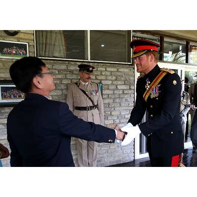 Prinz Harry auf Besuch in Nepal