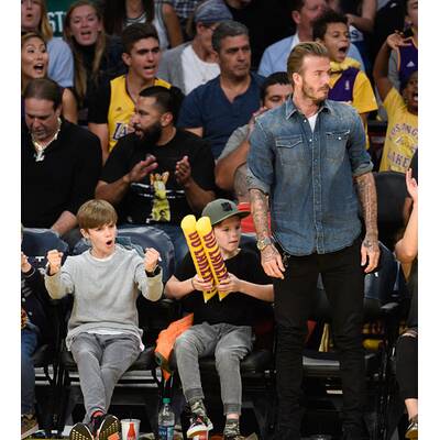 David Beckham: Mit Romeo & Cruz beim Basketball