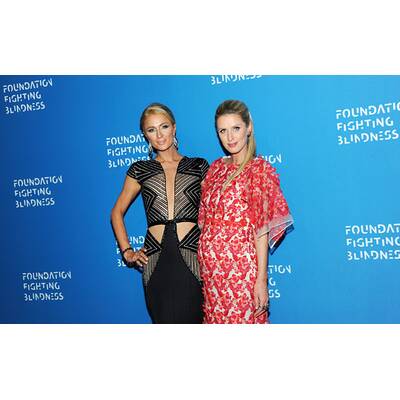 Nicky Hilton strahlt mit Babybauch