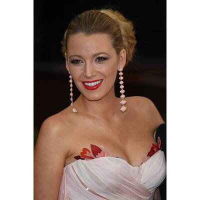 Blake Lively mit Babybauch auf der Met Gala