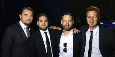 Leo l&auml;sst erneut die Puppen tanzen