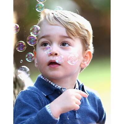 Prinzessin Charlotte und Prinz George auf Kinderparty