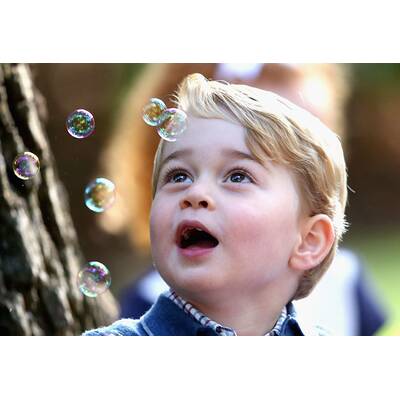 Prinzessin Charlotte und Prinz George auf Kinderparty