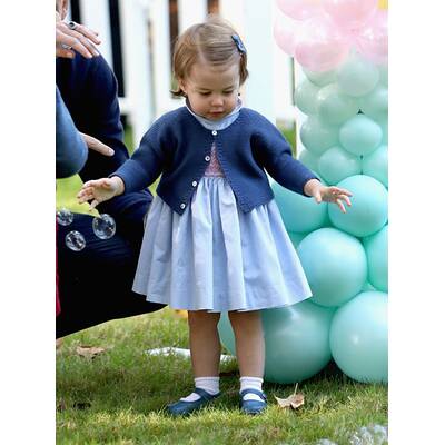 Prinzessin Charlotte und Prinz George auf Kinderparty