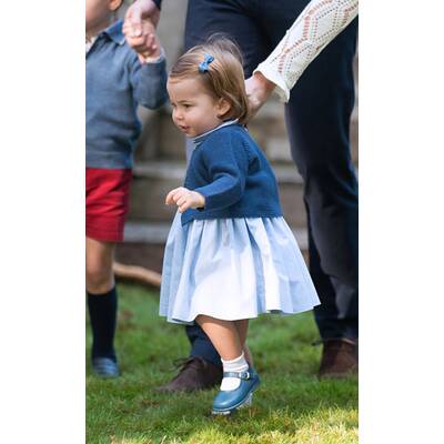 Prinzessin Charlotte und Prinz George auf Kinderparty