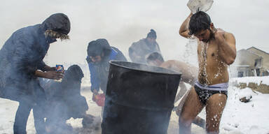 Drama: Fl&uuml;chtlinge sterben in der K&auml;lte