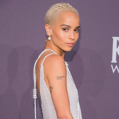 Zoe Kravitz lässt die Nippel blitzen