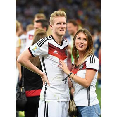 Wer ist die heißeste Spielerfrau der Deutschen?