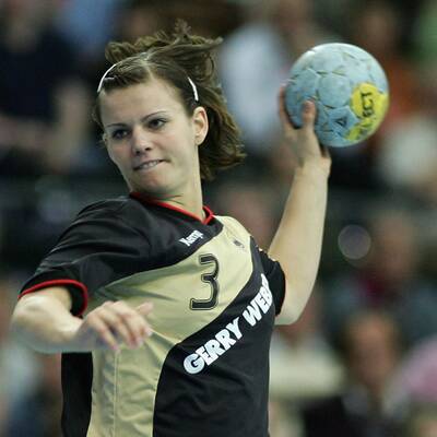 Wer ist die heißeste Spielerfrau der Deutschen?