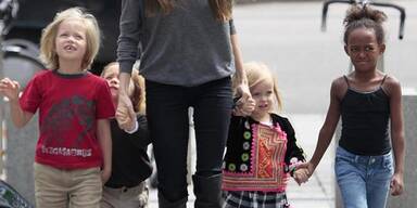 Shiloh, Knox, Vivienne und Zahara Jolie-Pitt