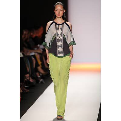NY FW 2011/12 BCBG Max Azria