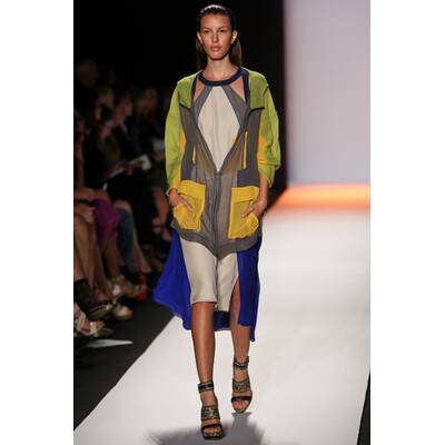 NY FW 2011/12 BCBG Max Azria