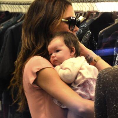 Victoria Beckham und Harper Seven beim Shoppen