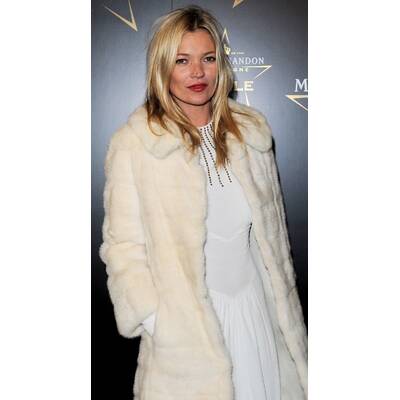 Weiße Kleider bei Moët & Chandon Party