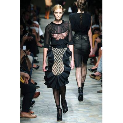 Nackte Haut bei der Italo-Fashionweek