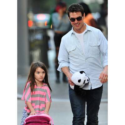 Suri Cruise rockt das Karussell