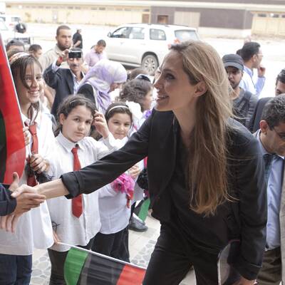 Jolie bei den Menschen in Libyen