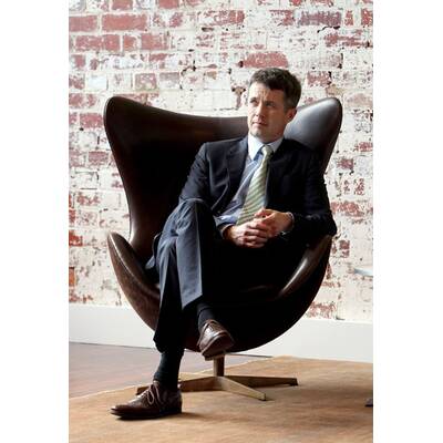 Mary von Dänemark hinter dem Herd