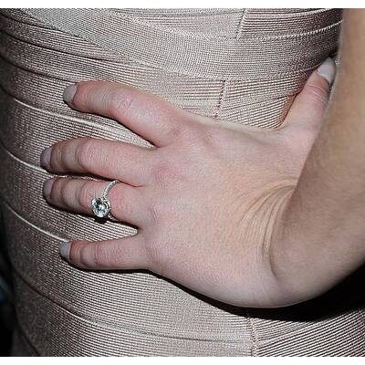 Britney Spears strahlt mit ihrem Verlobungsring