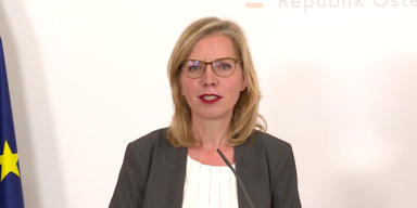 Leonore Gewessler