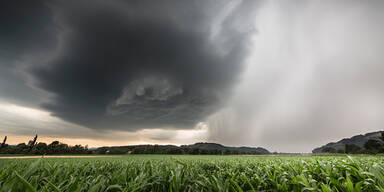 Unwetter ziehen über Ost-Österreich