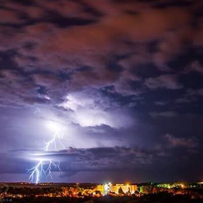 Gewaltige Blitze schlugen ein