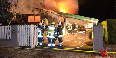 Mann bei Wohnhaus-Brand verletzt