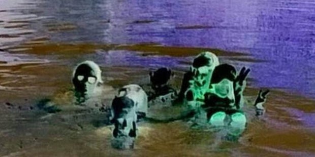 Geistermädchen erscheint auf Familienfoto