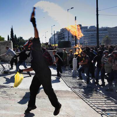 Athen brennt - Neue Protestwelle