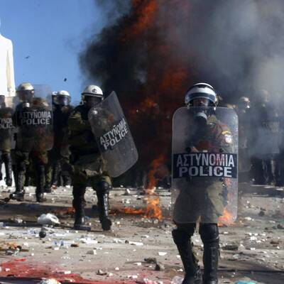 Athen brennt - Neue Protestwelle