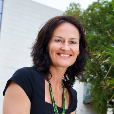 Team Stronach, 12. Jessi Lintl