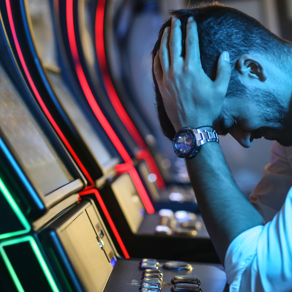 Glücksspielrecht im Fokus: Rechte Risiken & Realität