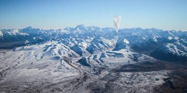 Google testet fliegende Internet-Verbindung 
