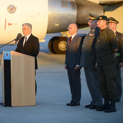 Erste Golan-Blauhelme in Wien gelandet