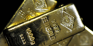 Gold st&uuml;rzt ab: Hoffnung auf sinkende Zinsen schwindet