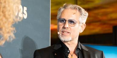 Walter Hell-H&ouml;flinger, (Gold&Co. CEO)