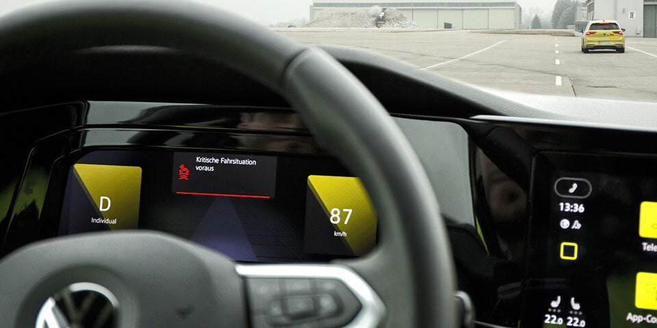 Car-to-X-Kommunikation im Test