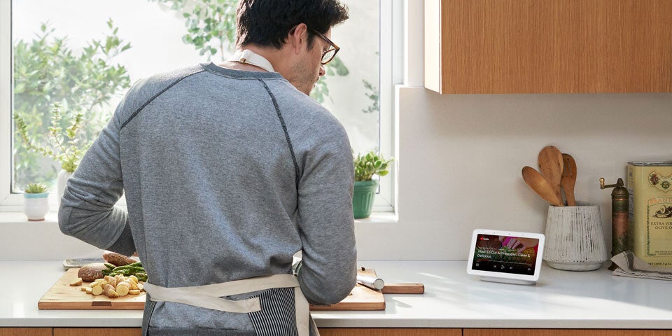 Google greift mit Nest Hub und Nest Mini an