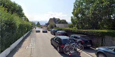 Stra&szlig;e wird zum Teil komplett gesperrt.