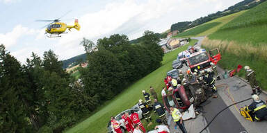 Tödlicher Crash: Polizei jagt Drängler