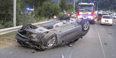 Horror-Crash bei Graz: Ein Toter