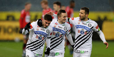 Sturm siegt dank Traumfreisto&szlig; in letzter Sekunde