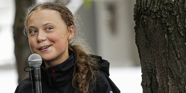 Hier schwankt Greta Thunberg an Land