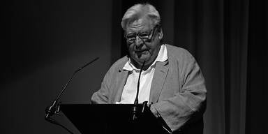 Britischer Regisseur Alan Parker ist tot