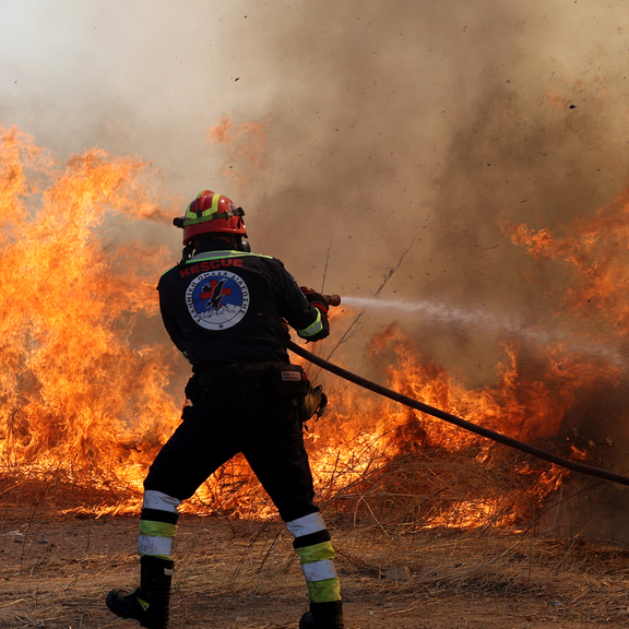 Waldbrände - Tausende müssen in Griechenland fliehen