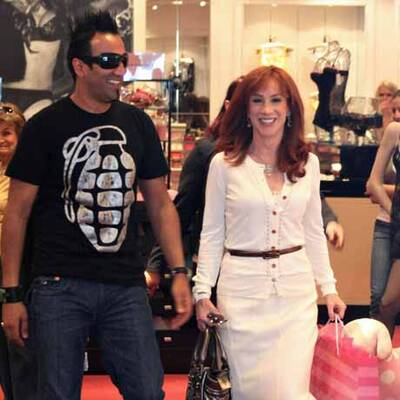 Was treibt Kathy Griffin mit Britney-Ex Adnan Ghalib?
