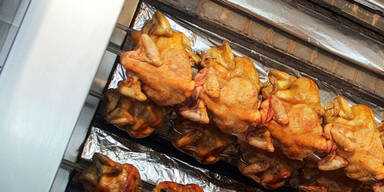 Einbrecher grillte Huhn auf der Veranda