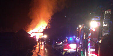 Großbrand in Sägewerk in Hof bei Salzburg