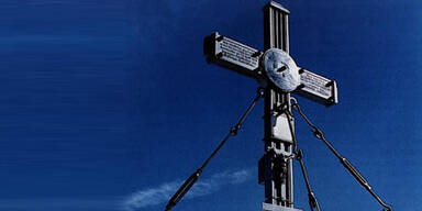 Großglockner-Kreuz drohte abzustürzen