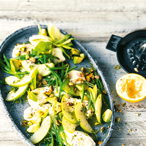 Grüne Küche aus dem Garten